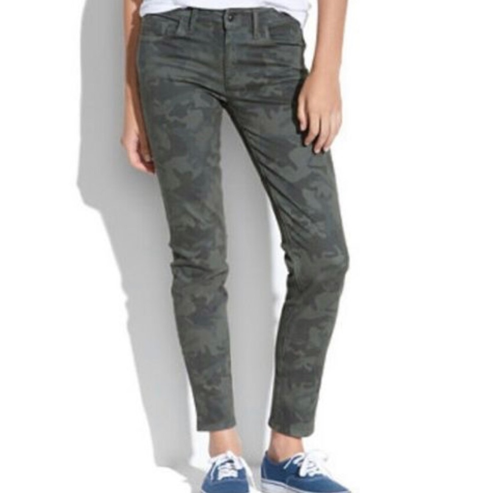 Madewell Camouflage Skinny Skinny Ankle Jeans